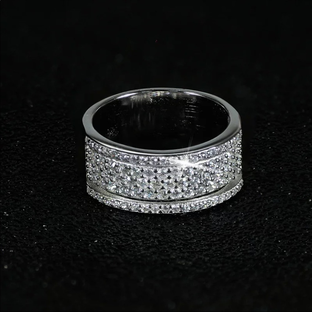 New Luxury 925 Silver Beautiful Diamond Eternity Elegant Ring - Picture 4 of 5